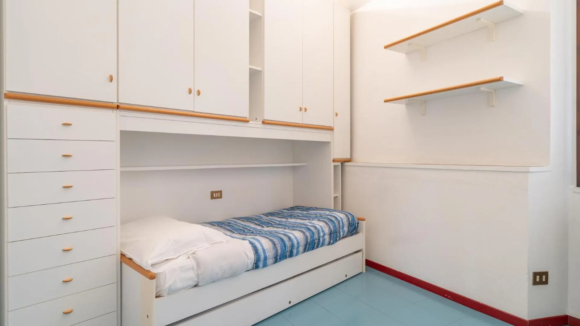 Apartment Casa Rossella - Charming Lake Retreat In Rancio Lecco Italy